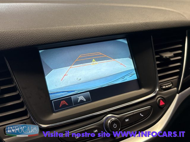 OPEL Astra usata, con Park Distance Control
