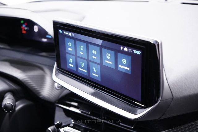 PEUGEOT 2008 usata, con USB