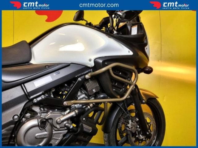SUZUKI V-Strom 650 usata 8