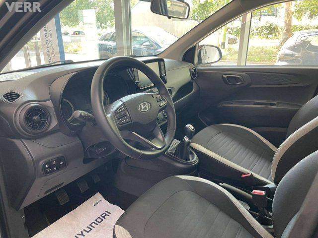 HYUNDAI i10 usata, con Sedile posteriore sdoppiato