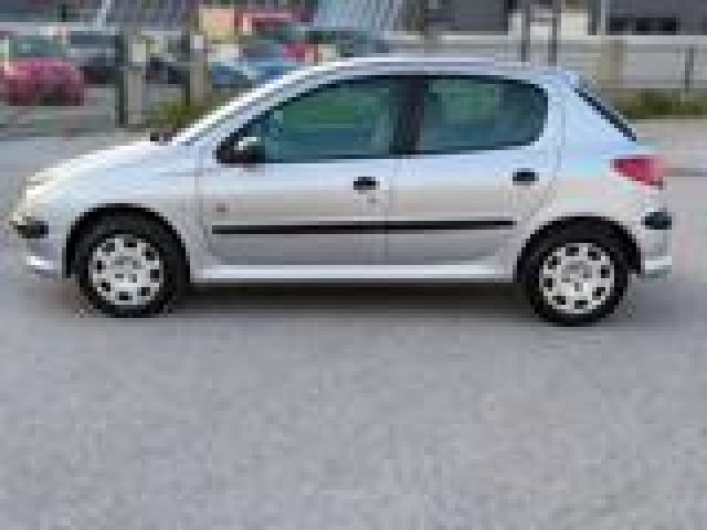 PEUGEOT 206 usata, con Airbag