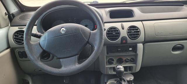 RENAULT Kangoo usata, con Servosterzo