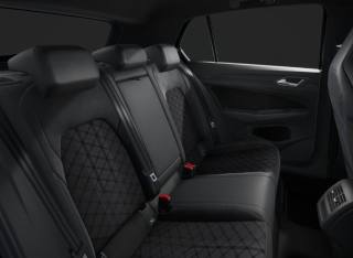 VOLKSWAGEN Golf usata, con ESP