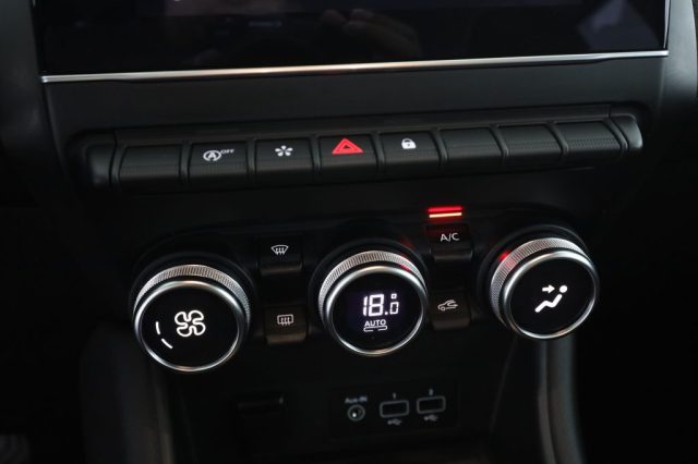 RENAULT Captur usata 12