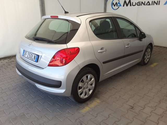 PEUGEOT 207 usata, con Servosterzo