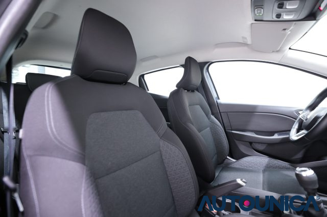 RENAULT Clio usata 47