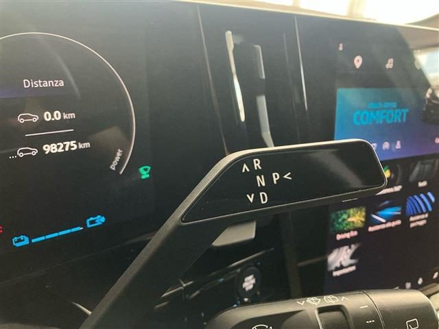 RENAULT Austral usata, con Sensori di parcheggio anteriori
