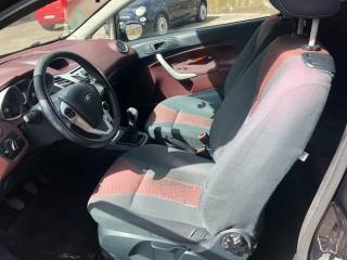 FORD Fiesta usata, con Servosterzo