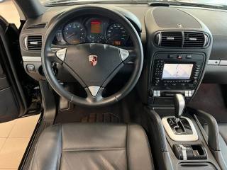 PORSCHE Cayenne usata, con Controllo trazione