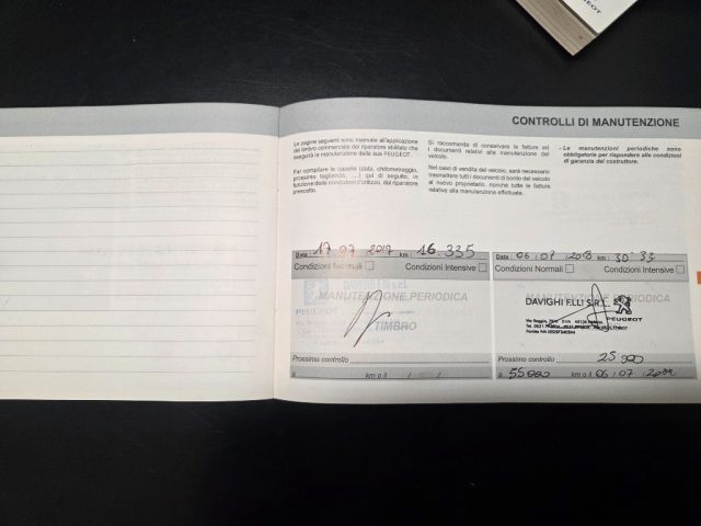 PEUGEOT 208 usata, con Sistema di navigazione