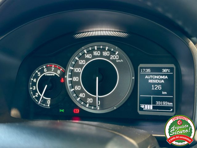 SUZUKI Ignis usata, con USB