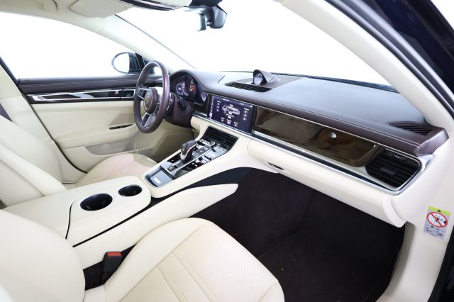 PORSCHE Panamera usata 12