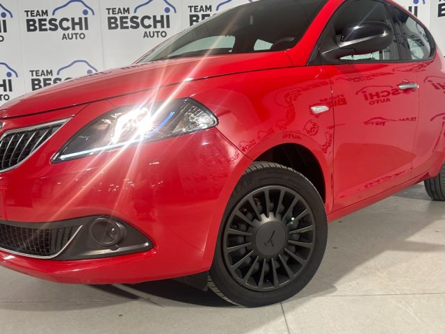 LANCIA Ypsilon usata, con Luci diurne LED