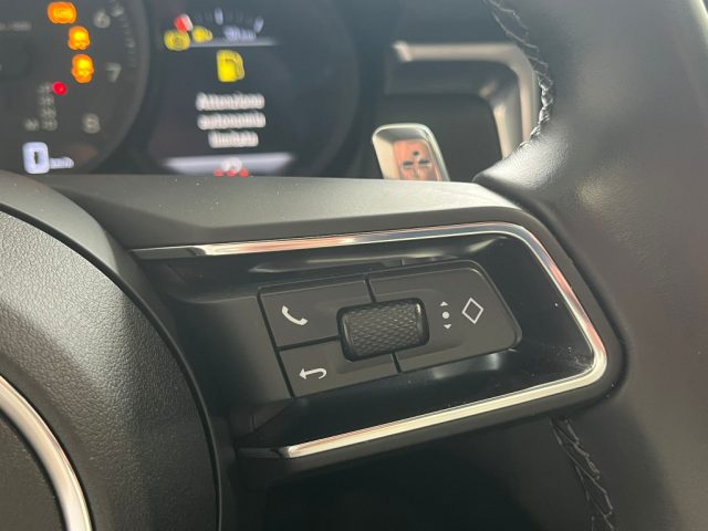 PORSCHE Macan usata, con Fendinebbia