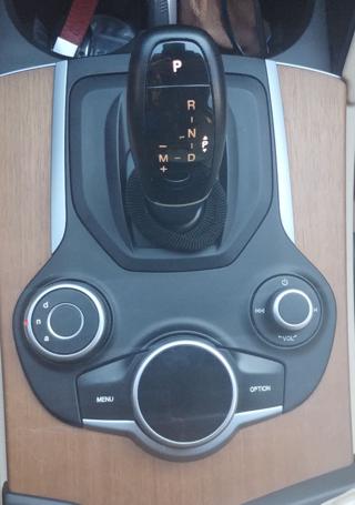 ALFA ROMEO Stelvio usata, con Bluetooth