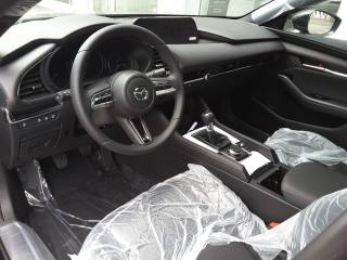 MAZDA 3 usata, con Autoradio