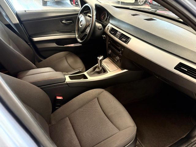 BMW 320 usata, con Controllo automatico clima
