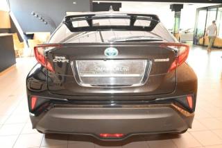 TOYOTA C-HR usata 63