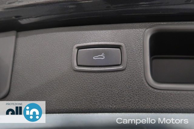 PORSCHE Macan usata 17