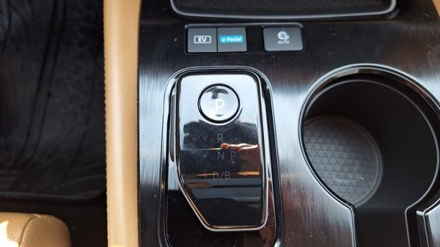 NISSAN X-Trail usata, con Controllo elettronico della corsia