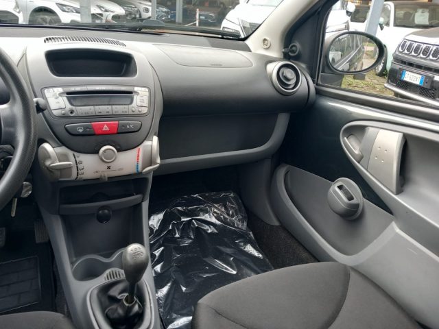 TOYOTA Aygo usata 22