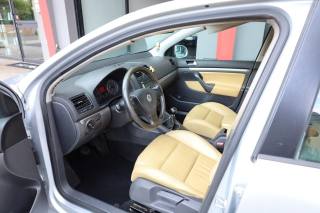 VOLKSWAGEN Golf usata, con Sedile posteriore sdoppiato