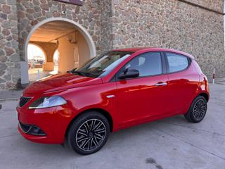 LANCIA Ypsilon usata, con Apple CarPlay