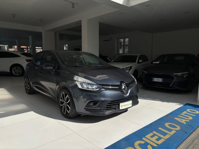 RENAULT Clio usata, con Airbag laterali