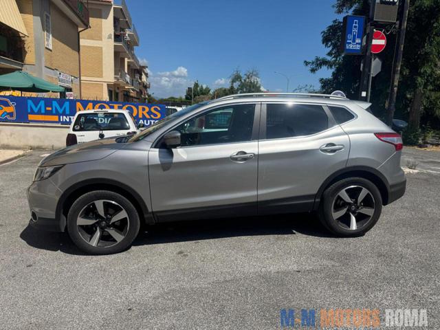 NISSAN Qashqai usata, con Boardcomputer