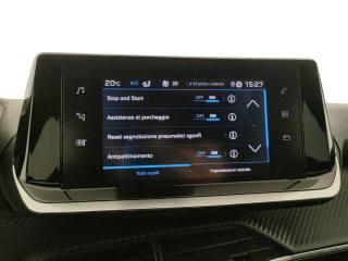 PEUGEOT 2008 usata, con Vetri oscurati