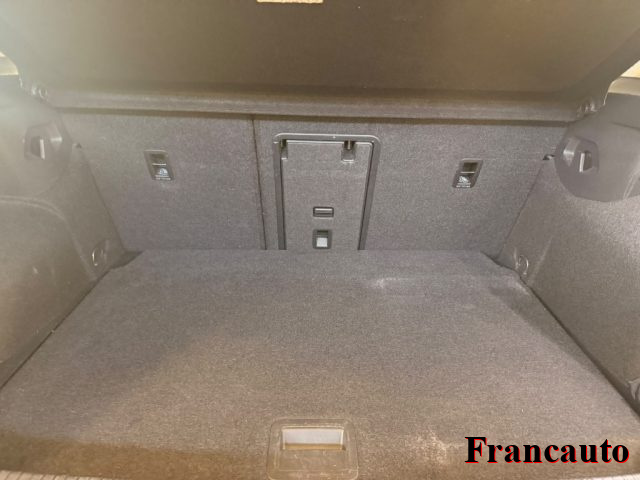 VOLKSWAGEN Golf usata, con Climatizzatore