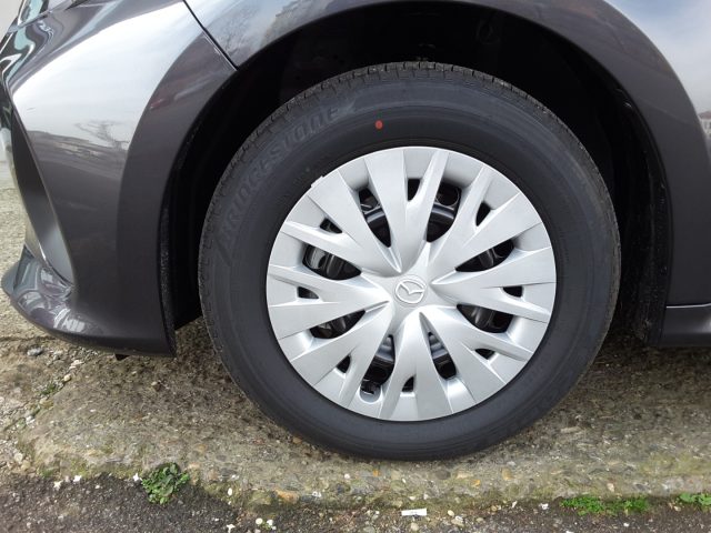 MAZDA 2 usata, con Alzacristalli elettrici