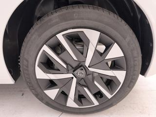 PEUGEOT 208 usata, con Sedile posteriore sdoppiato