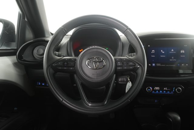 TOYOTA Aygo X usata 5