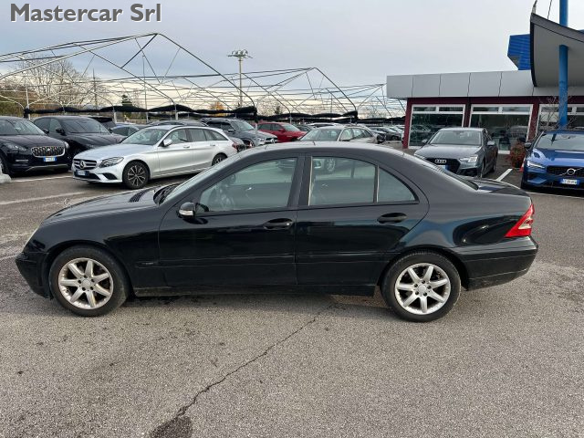 MERCEDES-BENZ C 200 usata, con Climatizzatore