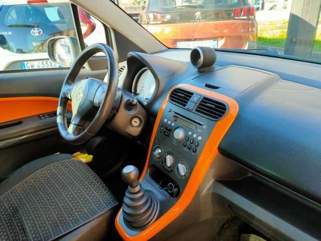 OPEL Agila usata, con Lettore CD