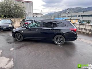 OPEL Astra usata, con Alzacristalli elettrici