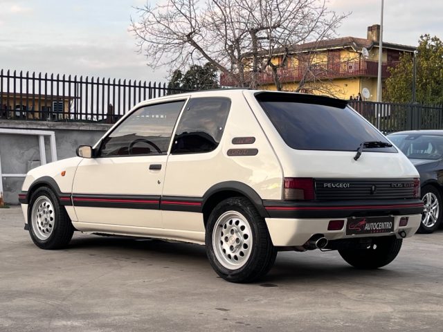 PEUGEOT 205 usata 3