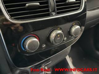 RENAULT Clio usata, con Volante in pelle