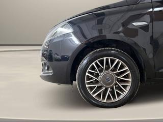LANCIA Ypsilon usata, con Monitoraggio pressione pneumatici