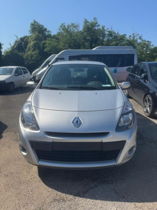 RENAULT Clio usata, con ABS