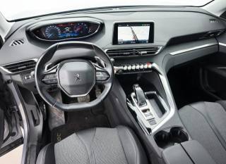 PEUGEOT 3008 usata, con Boardcomputer