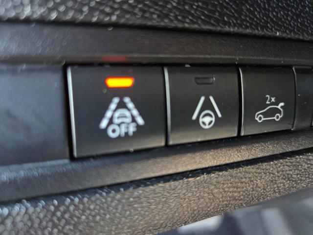 PEUGEOT 3008 usata, con Sedili riscaldati