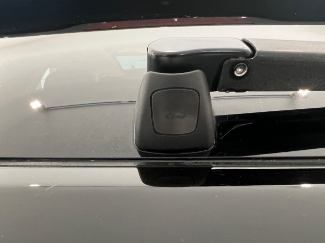 PORSCHE Macan usata, con Touch screen