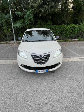 LANCIA Ypsilon usata, con Airbag Passeggero