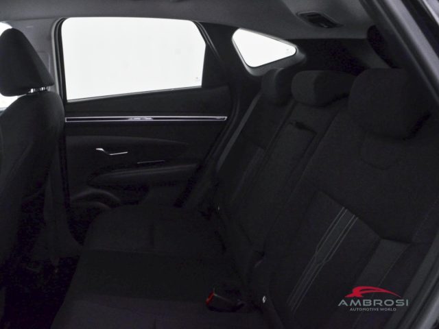 HYUNDAI Tucson usata 9