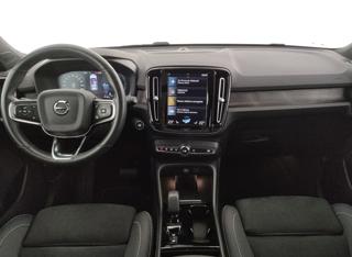 VOLVO XC40 usata, con Park Distance Control