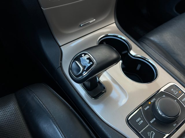 JEEP Grand Cherokee usata, con Park Distance Control