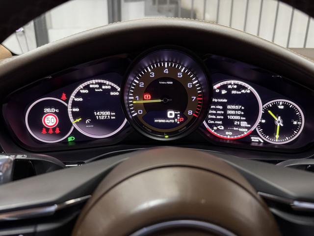 PORSCHE Panamera usata, con Volante in pelle