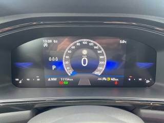 VOLKSWAGEN T-Roc usata, con Controllo automatico clima